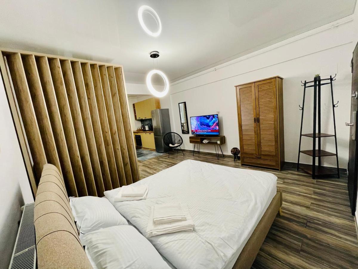 شقة Luxury Studio - Maison 103 - Stefan Building Complex Năvodari المظهر الخارجي الصورة