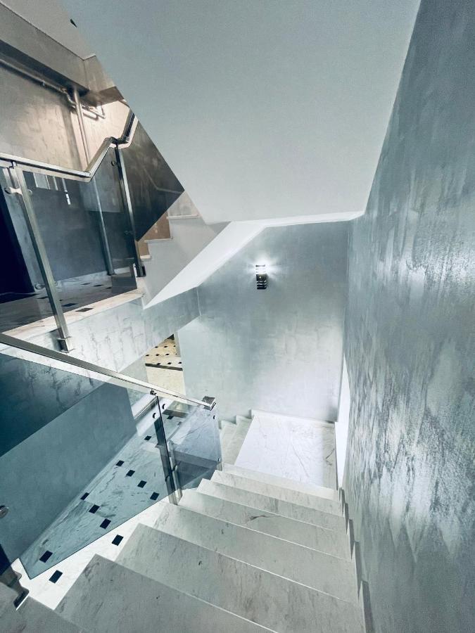 شقة Luxury Studio - Maison 103 - Stefan Building Complex Năvodari المظهر الخارجي الصورة